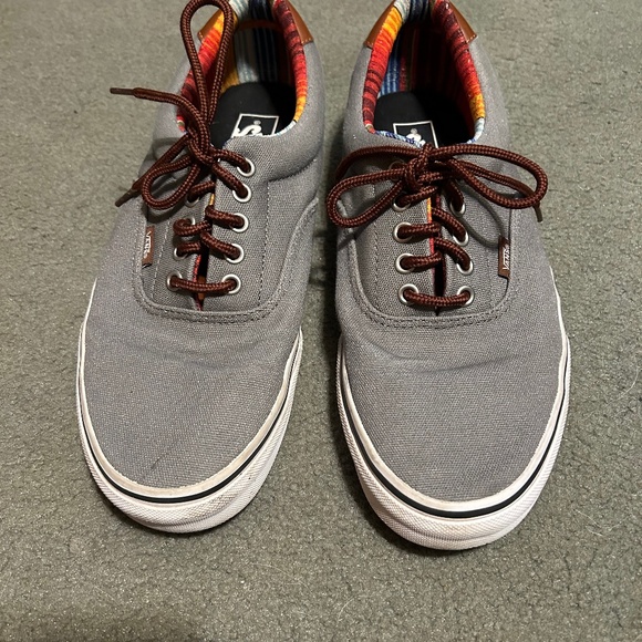 Vans Men’s Gray Canvas Sneakers - Picture 1 of 10